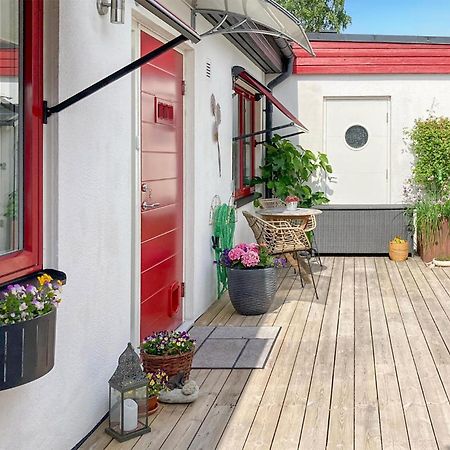 Cozy Home In Borgholm With Wifi Luaran gambar