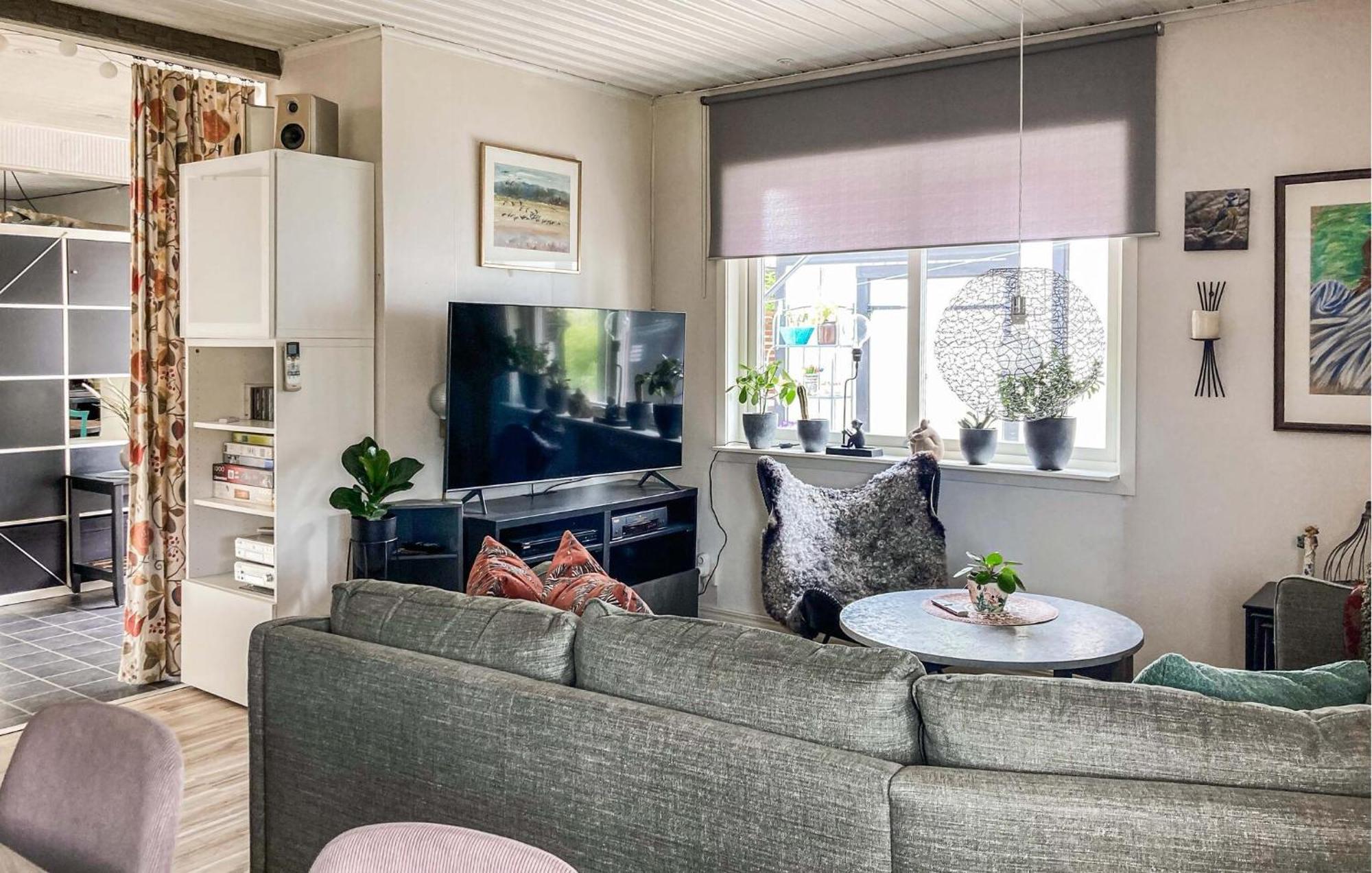 Cozy Home In Borgholm With Wifi Luaran gambar